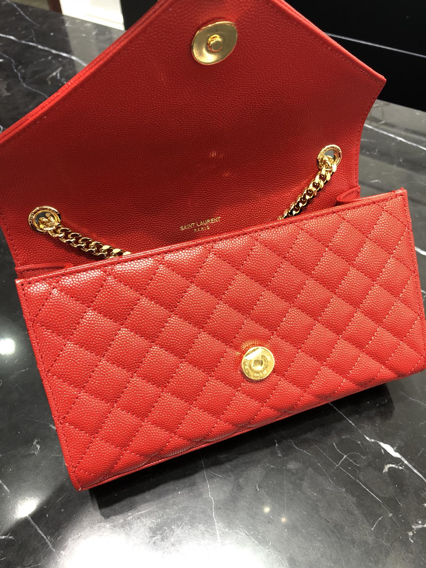 Saint Laurent Envelope Small Grain Quilted Calfskin Handbag Red 600195 